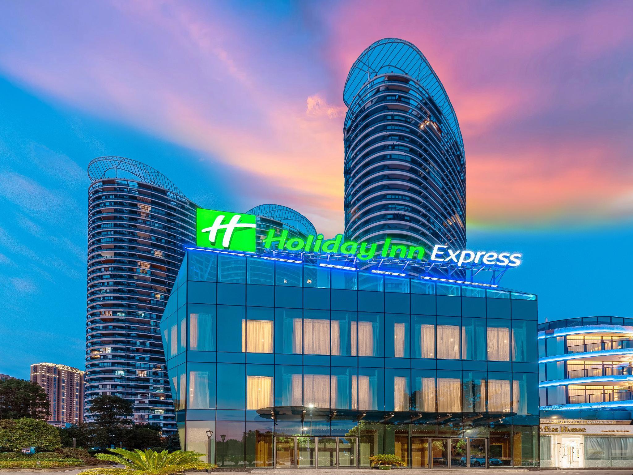 Holiday Inn Express Yichang Riverside By Ihg ภายนอก รูปภาพ