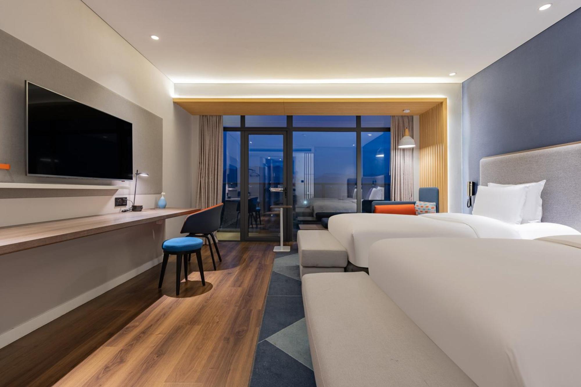 Holiday Inn Express Yichang Riverside By Ihg ภายนอก รูปภาพ