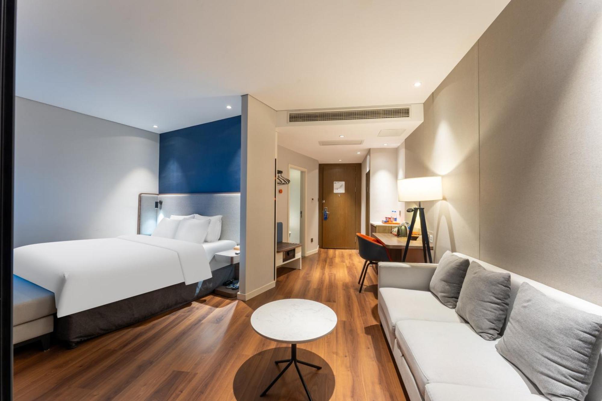 Holiday Inn Express Yichang Riverside By Ihg ภายนอก รูปภาพ
